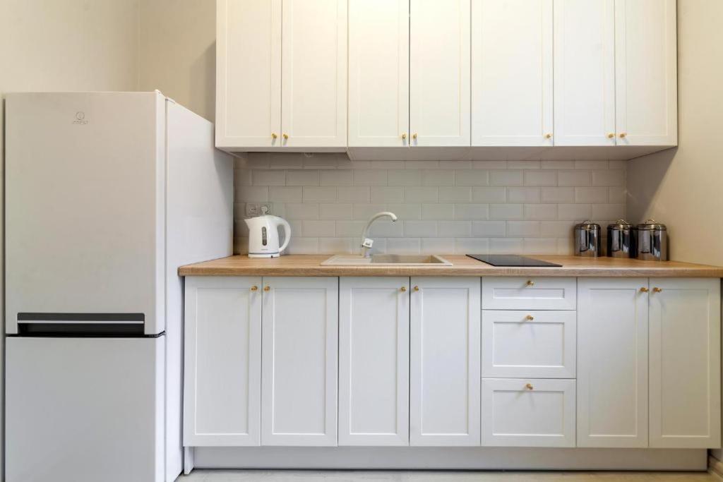 Leogrand Apartments On Lychakivska 3 리비프 외부 사진