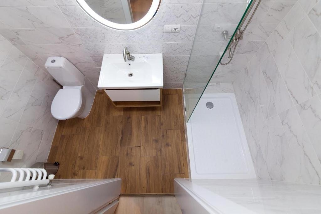 Leogrand Apartments On Lychakivska 3 리비프 외부 사진
